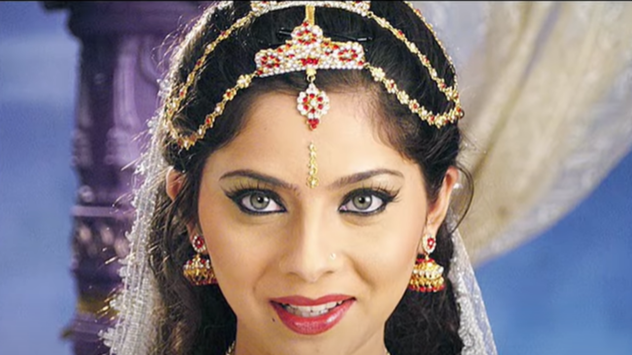 Sonali Kulkarni: Attention Sonali Kulkarni's 'Hakamari' is coming, the actress took another bold decision
