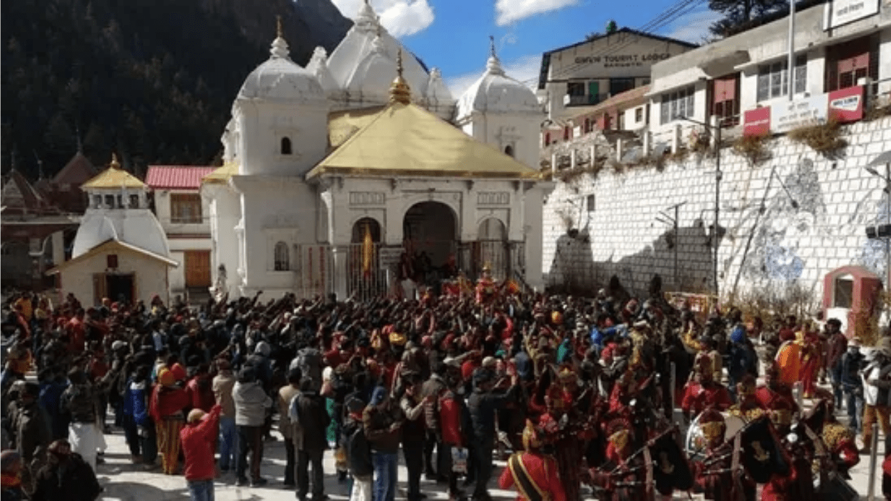 Char Dham Yatra canceled due to Corona pandemic, Uttarakhand government takes a big decision