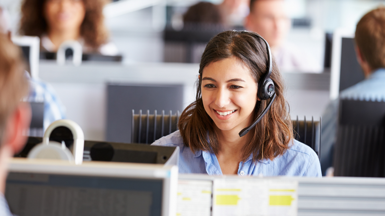What are the Outsourced Call Centre Services in India?
