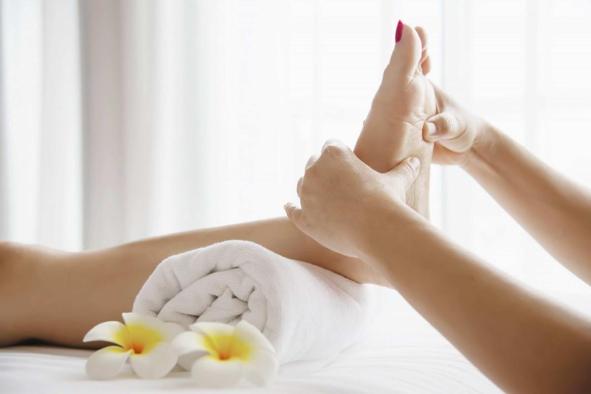 Reflexology Foot Massage: Why You Must Try It Today!