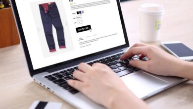 What To Look for When Shopping for Clothes Online