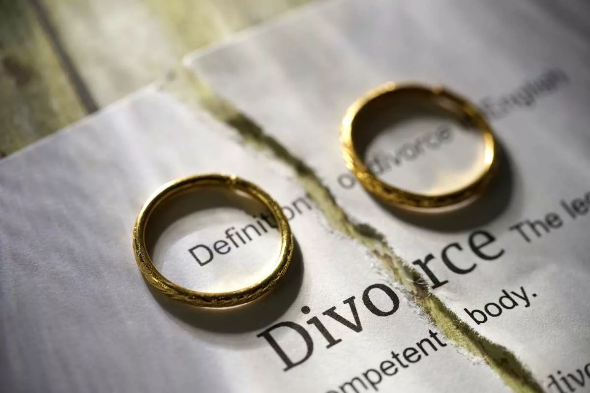 Should an Attorney Be Involved in a Cooperative Divorce?