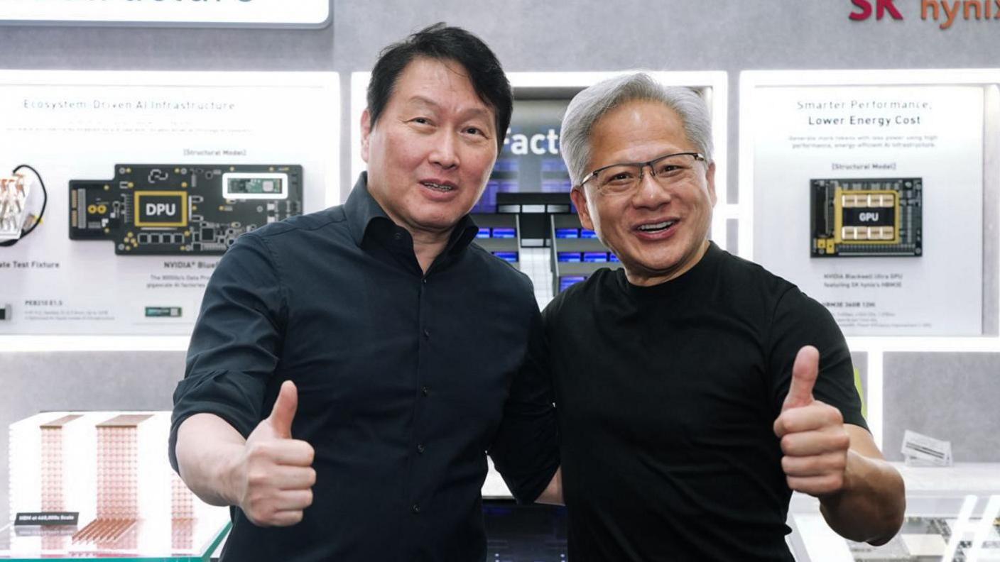Technology image related to SK Hynix raises $26.5bn in US share sale