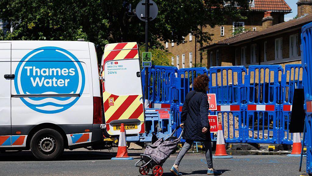 Business image related to Thames Water back in profit after bill rise