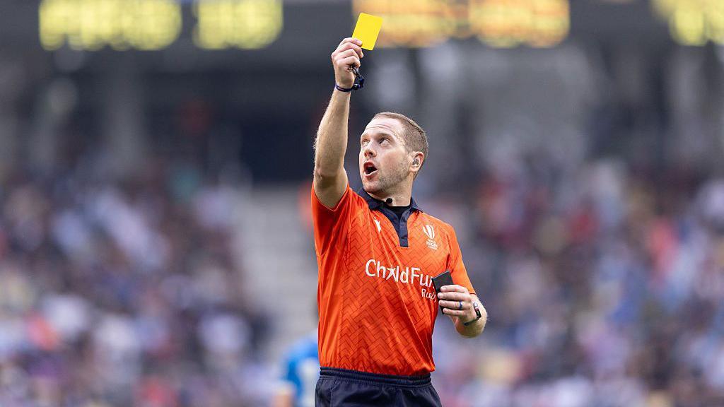 Latest News image related to England discipline criticised after Dawson remark